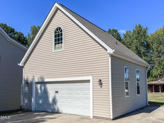 422 Old Halifax Road, Louisburg, NC 27549