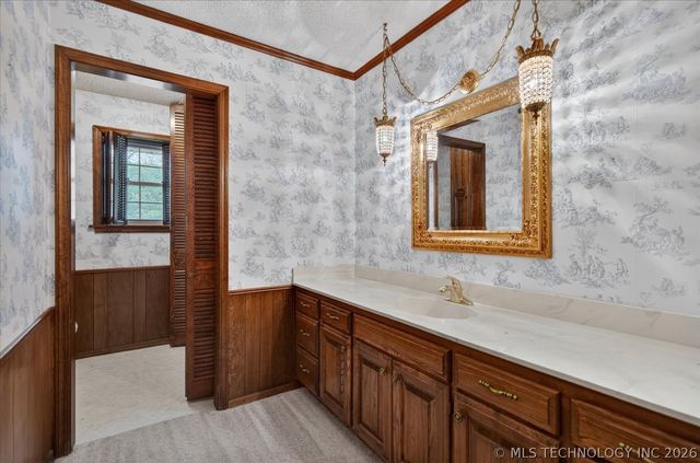 1328 Bynum Road, Bartlesville, OK 74006
