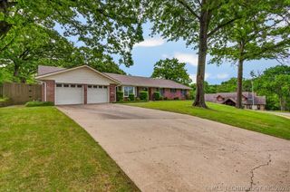 1328 Bynum Road, Bartlesville, OK 74006