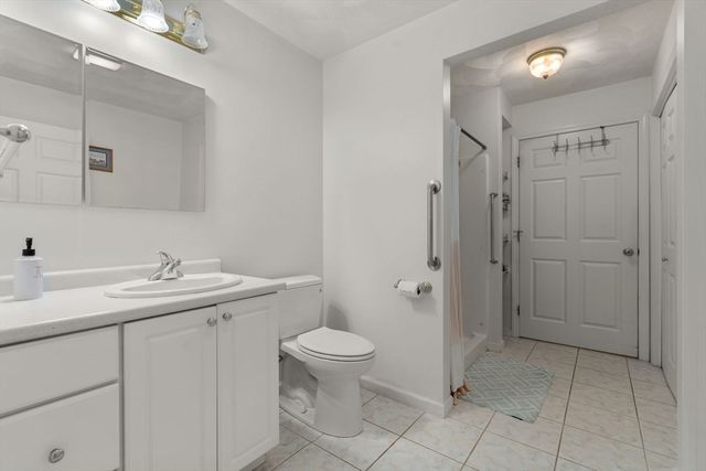 2 Cpl Charles J Mcmahon Dr, Woburn, MA 01801