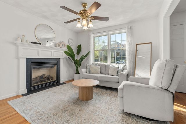 2 Cpl Charles J Mcmahon Dr, Woburn, MA 01801