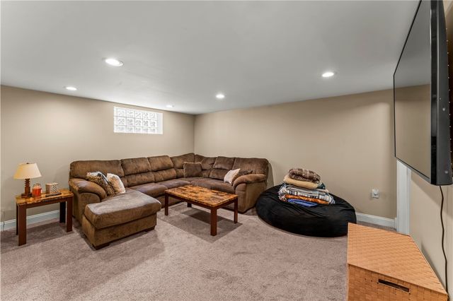 1962 Homestead Duquesne Road, West Mifflin, PA 15122