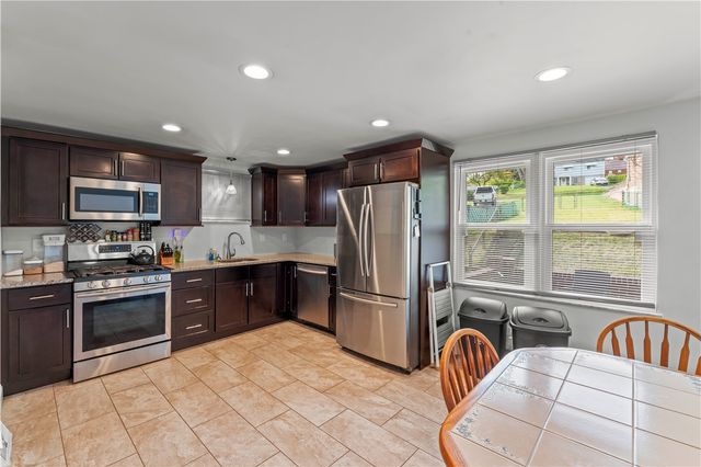 1962 Homestead Duquesne Road, West Mifflin, PA 15122