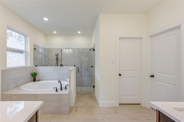 12418 Browning Drive, Montgomery, TX 77356