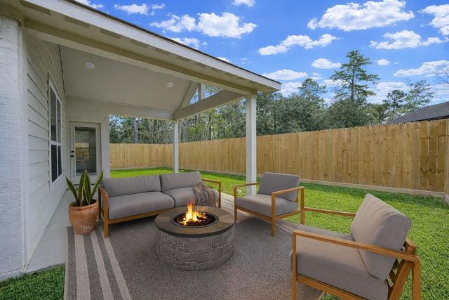 12418 Browning Drive, Montgomery, TX 77356