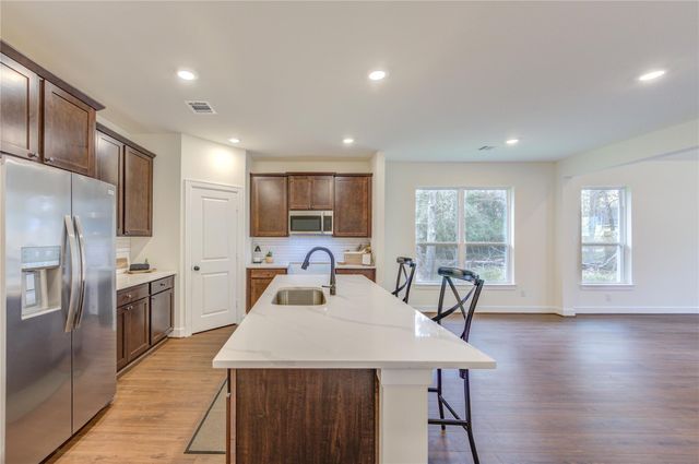 12418 Browning Drive, Montgomery, TX 77356