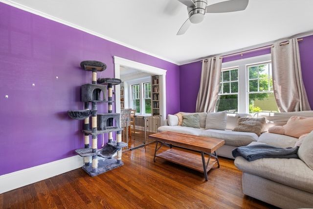 603 Chandler St, Worcester, MA 01602