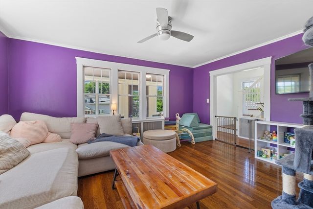 603 Chandler St, Worcester, MA 01602
