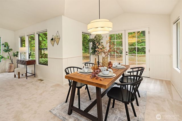 15955 Avondale Road NE, Woodinville, WA 98072