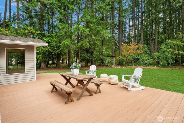 15955 Avondale Road NE, Woodinville, WA 98072