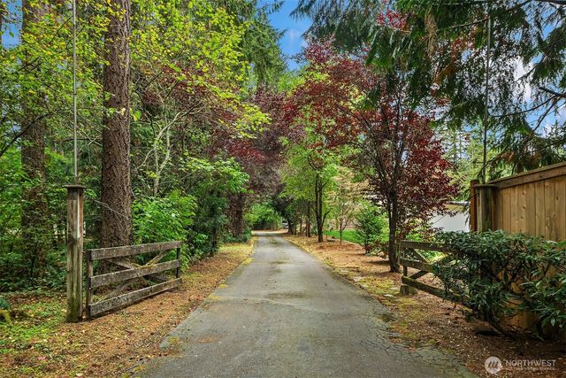 15955 Avondale Road NE, Woodinville, WA 98072