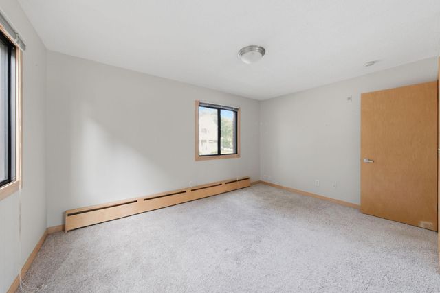 2530 1st Avenue S N204, Minneapolis, MN 55404