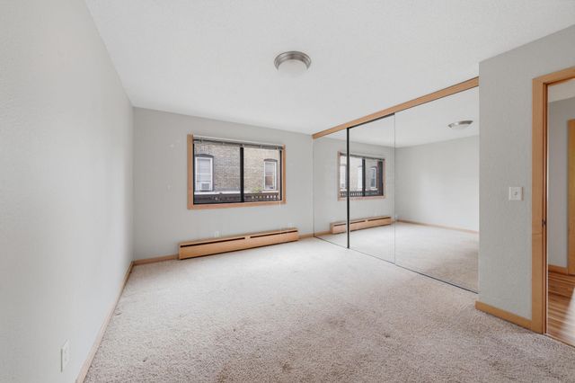 2530 1st Avenue S N204, Minneapolis, MN 55404