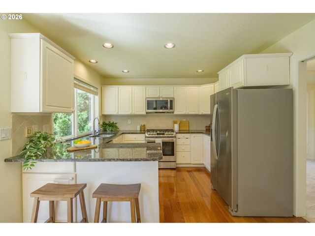 15146 Nw CHANNA Dr, Portland, OR 97229