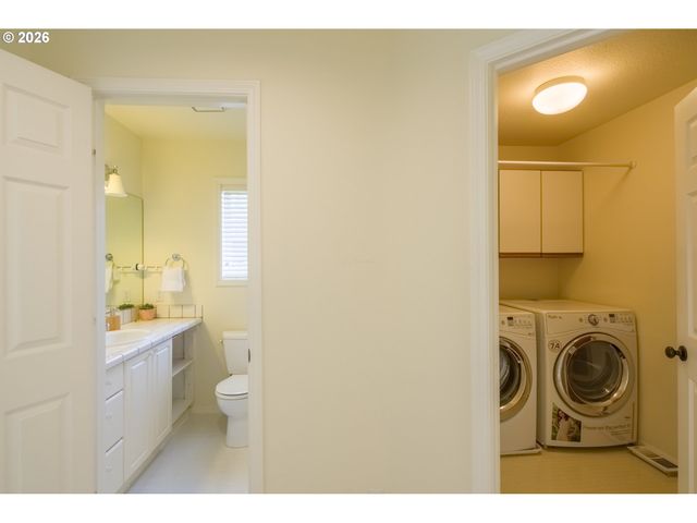 15146 Nw CHANNA Dr, Portland, OR 97229