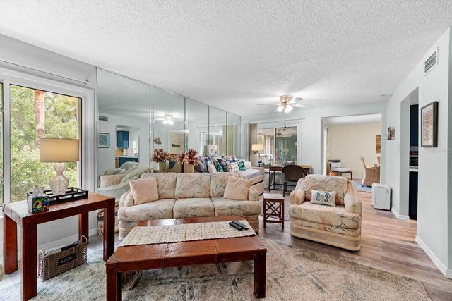3675 41ST WAY S I, St Petersburg, FL 33711