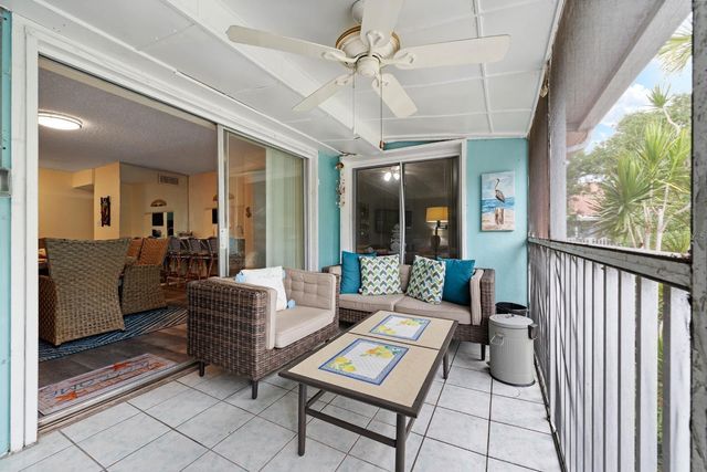 3675 41ST WAY S I, St Petersburg, FL 33711