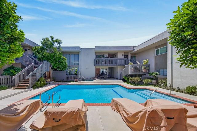 5300 Fairview, Los Angeles, CA 90056