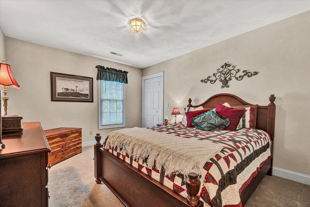 8281 Cardington DR, Roanoke, VA 24019