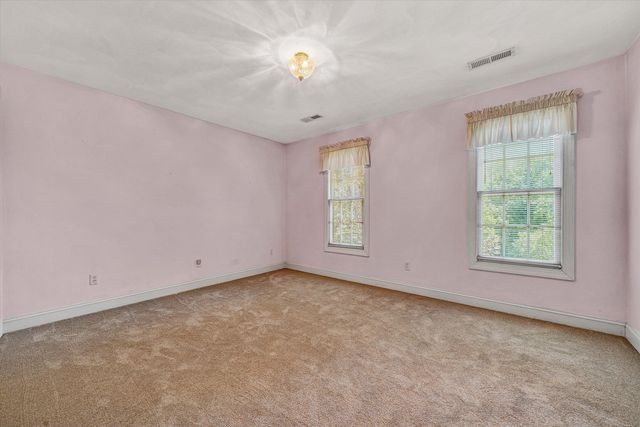 8281 Cardington DR, Roanoke, VA 24019