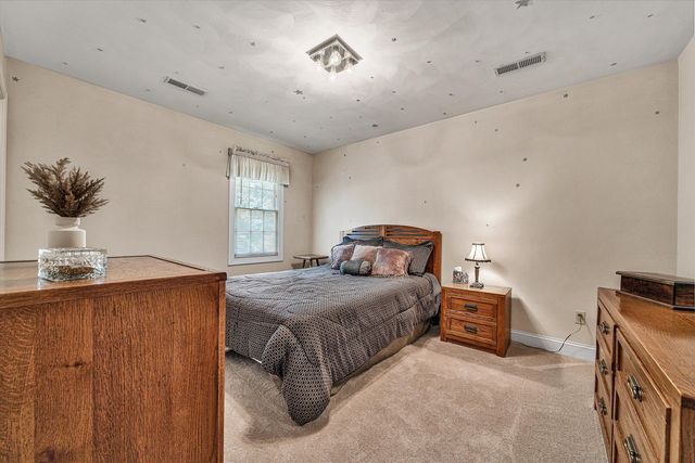 8281 Cardington DR, Roanoke, VA 24019
