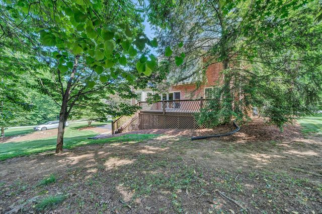 8281 Cardington DR, Roanoke, VA 24019