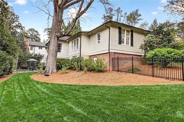 2742 Normandy Drive NW, Atlanta, GA 30305