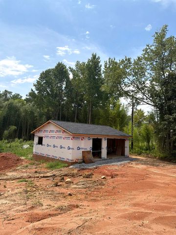 145 Babb Road, Campobello, SC 29322