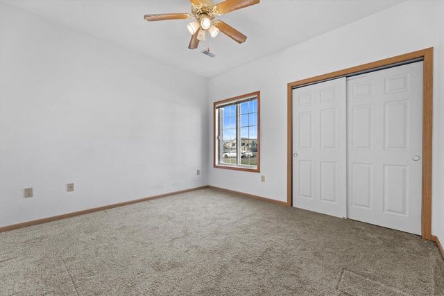 6954 Rolling Meadows COURT, Oak Creek, WI 53154