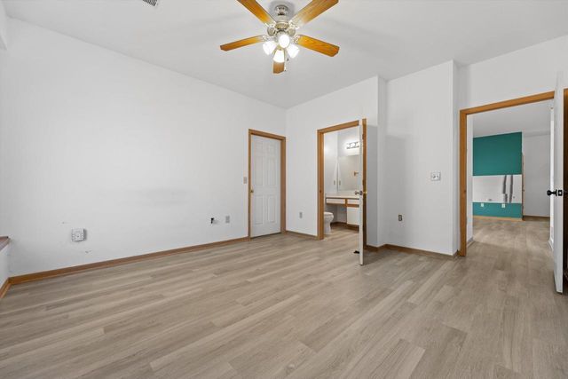 6954 Rolling Meadows COURT, Oak Creek, WI 53154