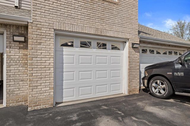 6954 Rolling Meadows COURT, Oak Creek, WI 53154
