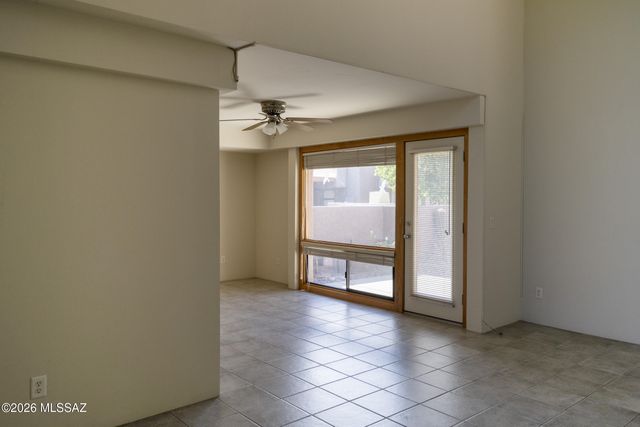 3141 E Sampras Lane, Tucson, AZ 85716