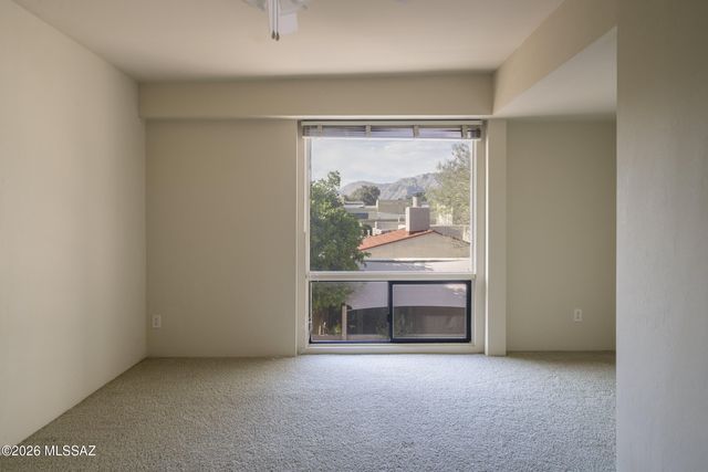 3141 E Sampras Lane, Tucson, AZ 85716