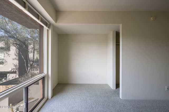 3141 E Sampras Lane, Tucson, AZ 85716
