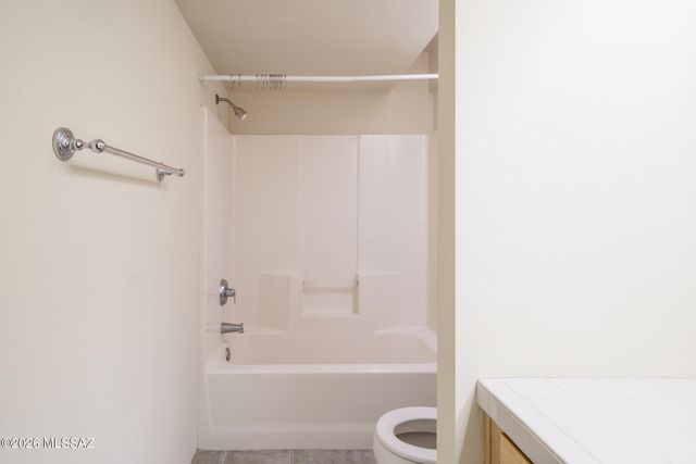 3141 E Sampras Lane, Tucson, AZ 85716