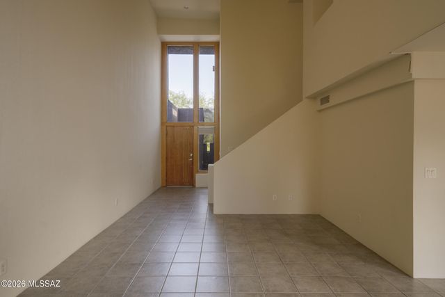 3141 E Sampras Lane, Tucson, AZ 85716