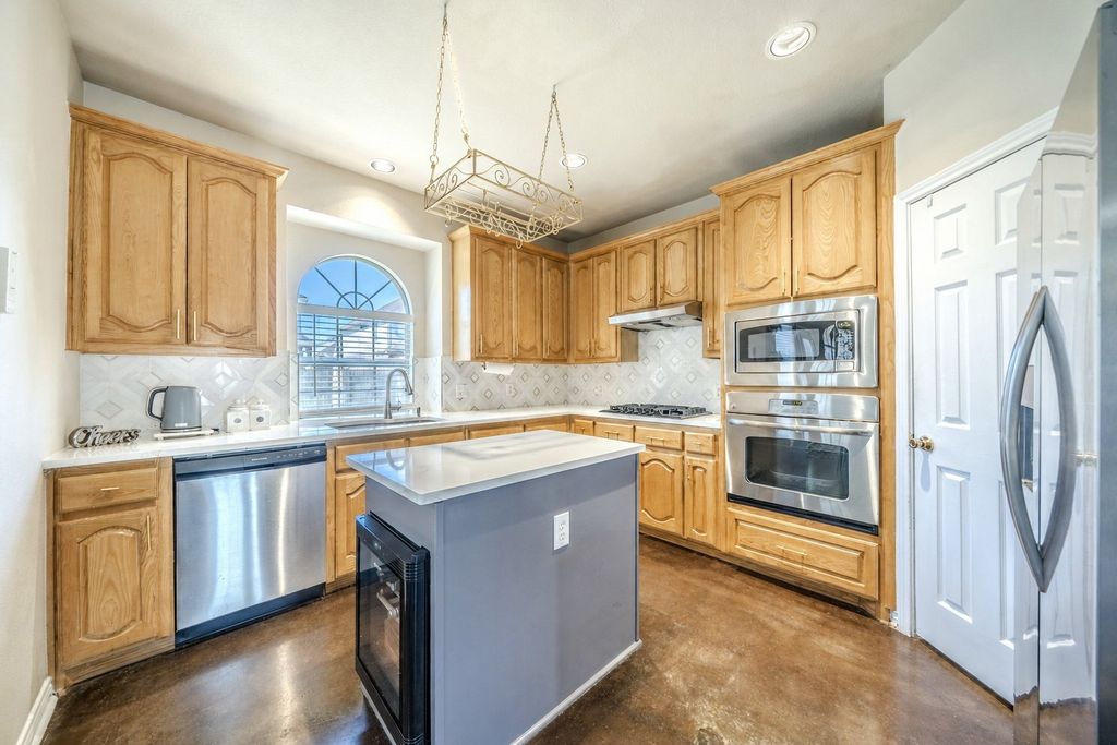 1511 Brighton Drive, Mansfield, TX 76063 — photo 3