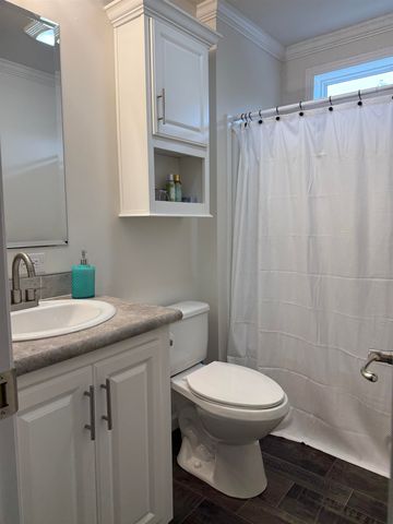 14 Sir Lancelot Drive, Exeter, NH 03833