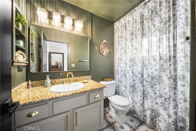 6198 Lincoln 18, Cypress, CA 90630