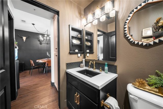 6198 Lincoln 18, Cypress, CA 90630