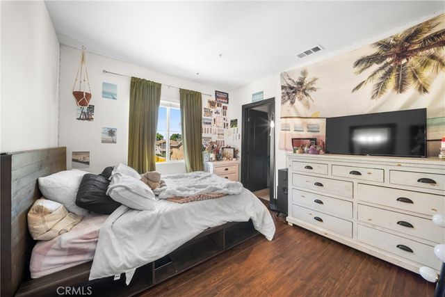 6198 Lincoln 18, Cypress, CA 90630