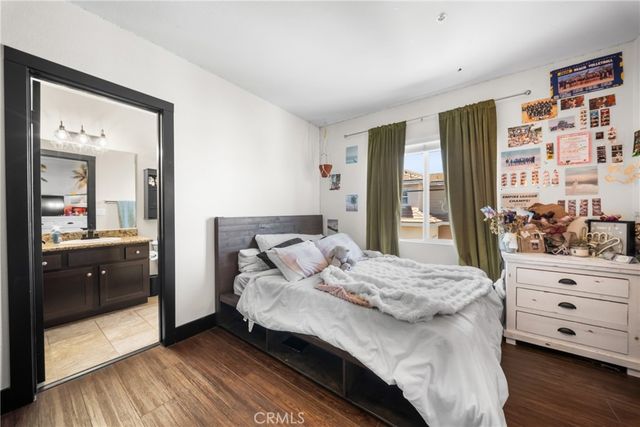 6198 Lincoln 18, Cypress, CA 90630