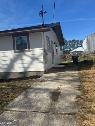 42 Busha Street, Toccoa, GA 30577