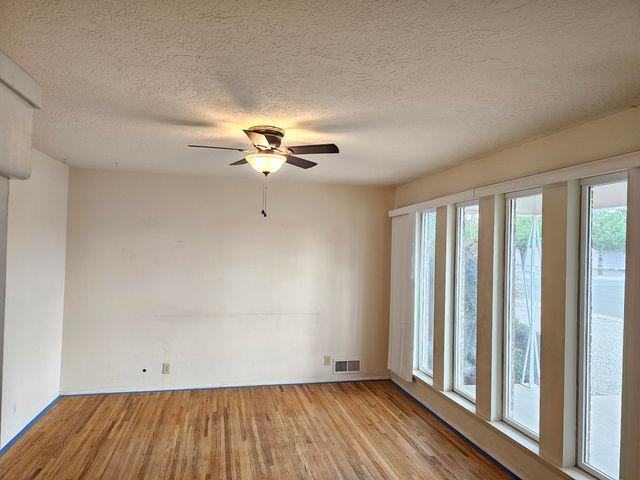 2701 Cagua Drive NE, Albuquerque, NM 87110