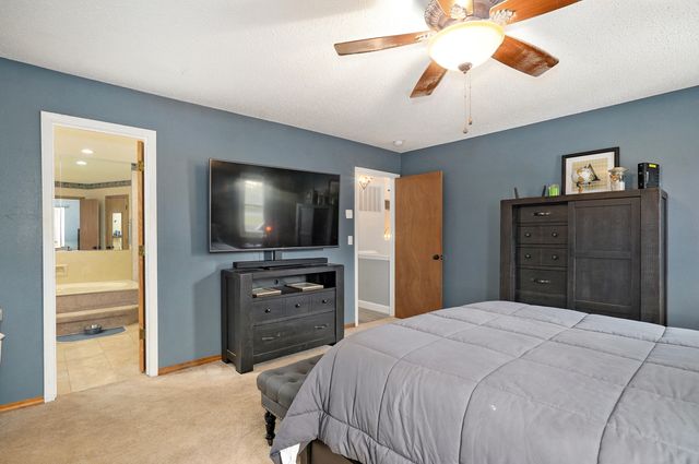 1226 E Highpoint Street, Springfield, MO 65804