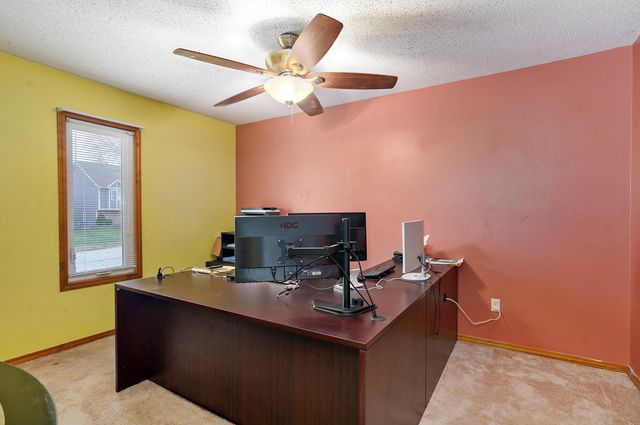 1226 E Highpoint Street, Springfield, MO 65804