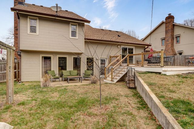 1226 E Highpoint Street, Springfield, MO 65804