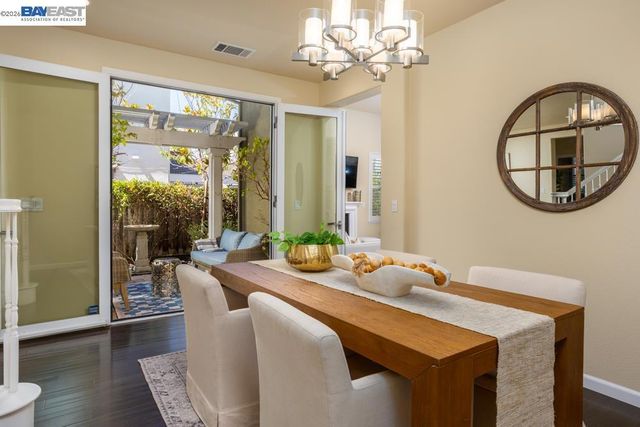 217 Wimbledon Ct, San Ramon, CA 94582