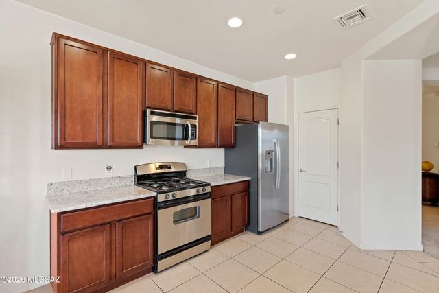 12453 N Starthroat Drive, Marana, AZ 85653