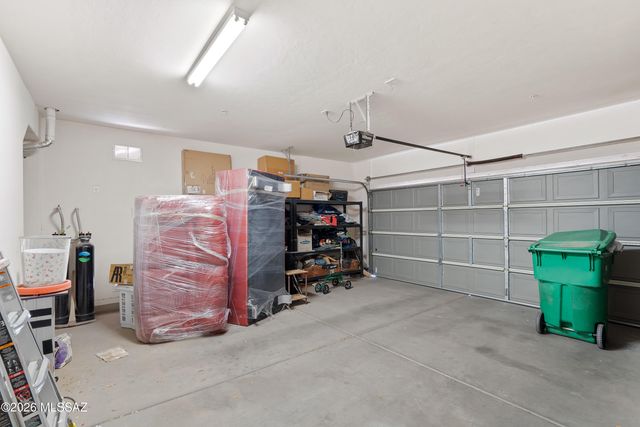 12453 N Starthroat Drive, Marana, AZ 85653